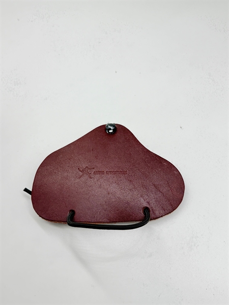 WYANDOTTE ARMGUARD TRADITIONAL